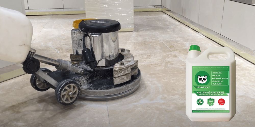 Làm sạch máy chà sàn tạ MLee 170C bằng hóa chất tẩy rửa đa năng